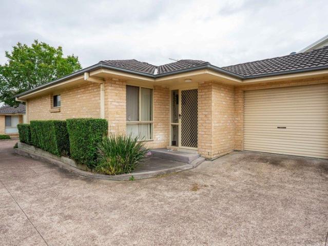 Villa for rent in Newcastle, Newcastle-Maitland