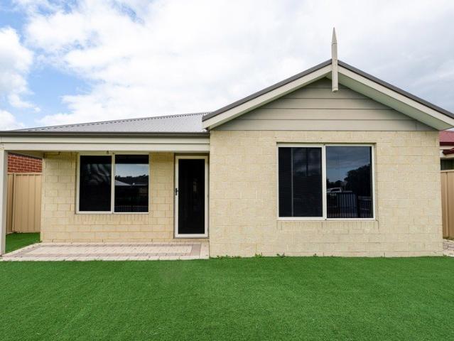 House for sale in Dalyellup, Shire Of Capel