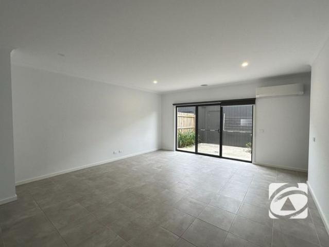 Townhouse for rent in Camerons Creek, Victoria