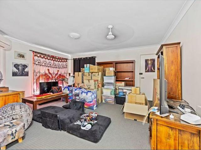 House for rent in Redbank Plains, Greater Brisbane