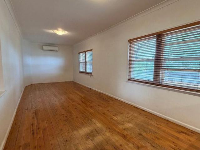 House for rent in Parkes, Parkes Shire Council