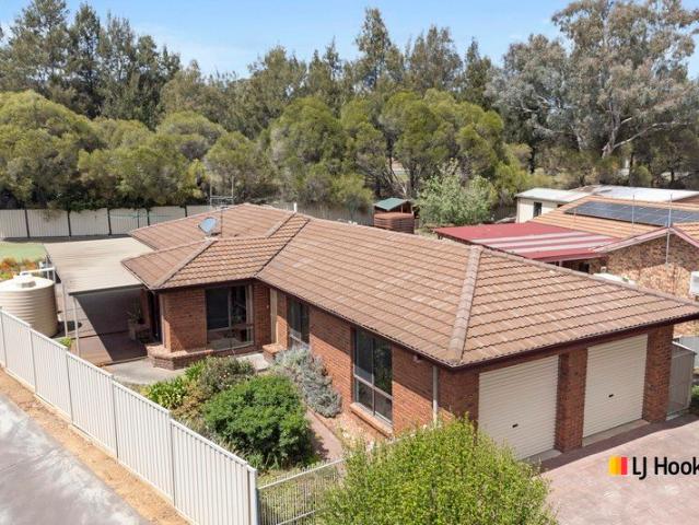 House for sale in Queanbeyan, New South Wales