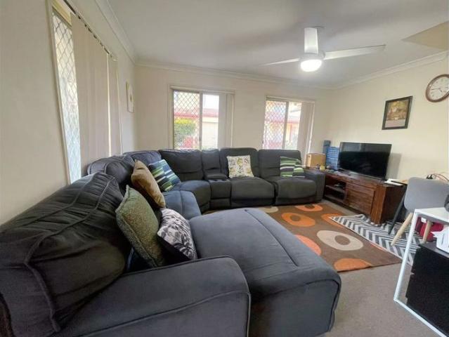 Townhouse for rent in Toombul, Queensland