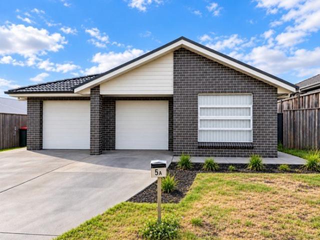 Duplex for rent in Gillieston Heights, Newcastle-Maitland