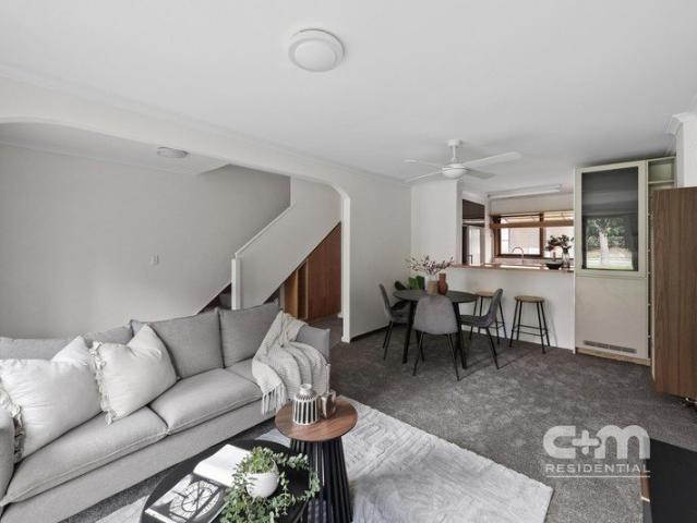 Townhouse for sale in Camerons Creek, Victoria