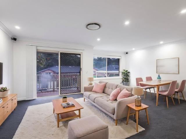 Townhouse for rent in Sydney, New South Wales