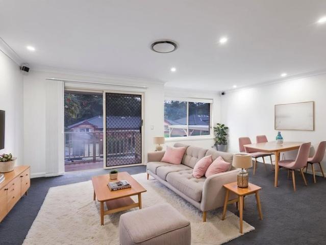 Townhouse for rent in Sydney, New South Wales