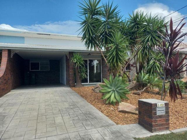 Apartment for rent in Barney Point, Gladstone