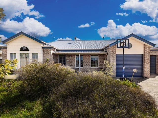 House for sale in Millthorpe, Blayney Shire Council