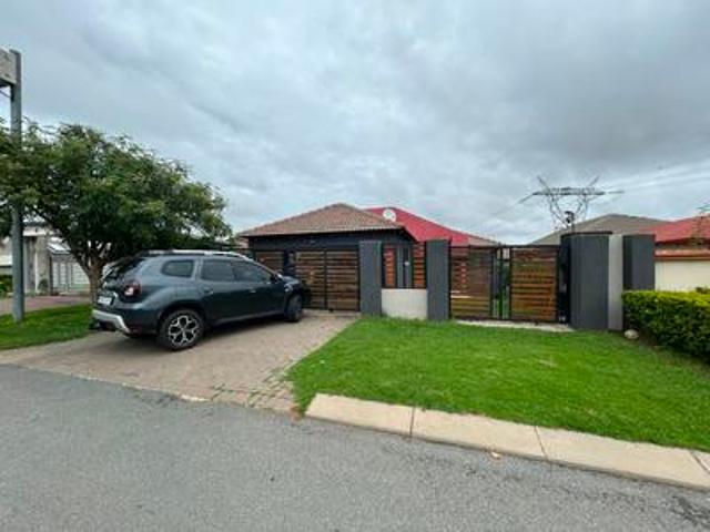House for sale in Tembisa, Gauteng