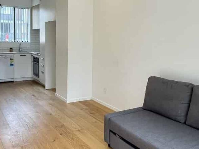 Townhouse for rent in Manurewa