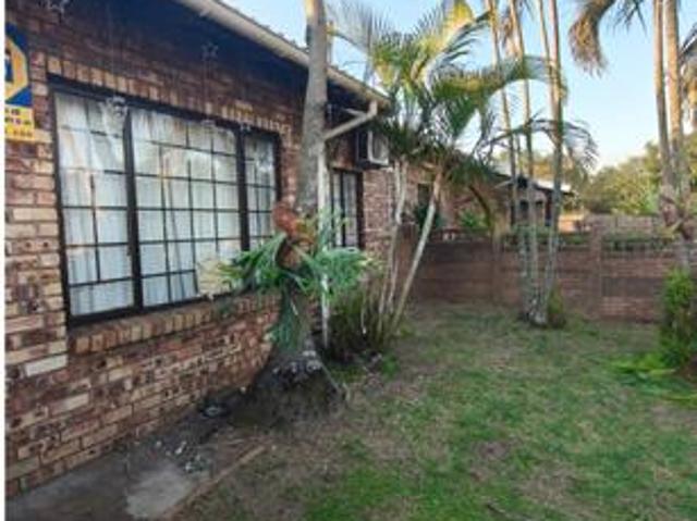Townhouse for sale in UMhlathuze Municipality, Kwazulu-natal