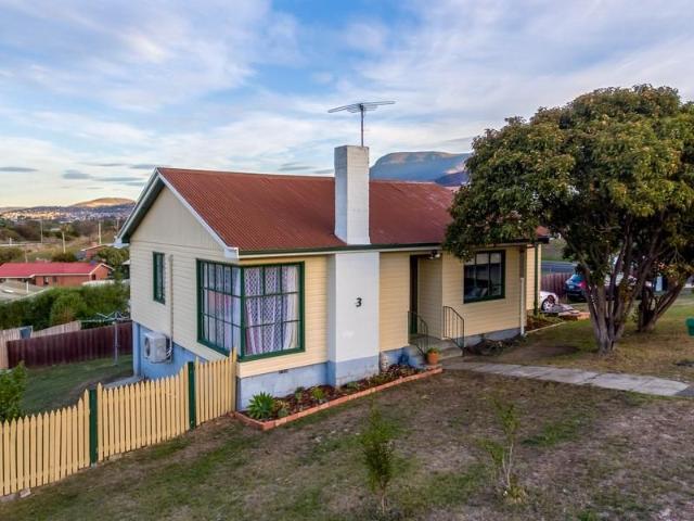 House for rent in Hobart, Tasmania