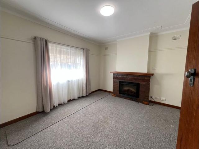 House for rent in Brisbane Grove, New South Wales
