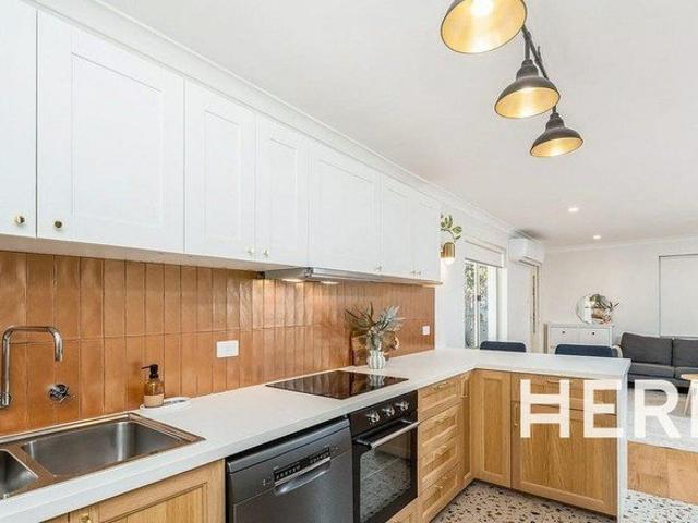 Duplex for rent in Stirling, Western Australia