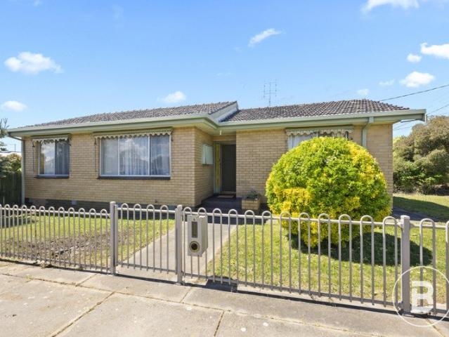 House for sale in Wendouree, Ballarat