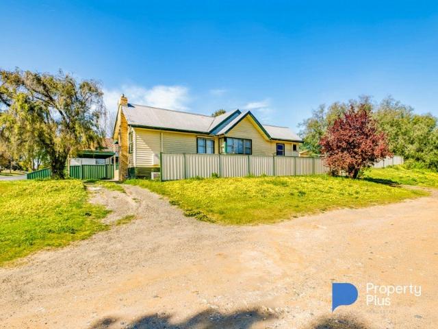 House for rent in Long Gully, Bendigo