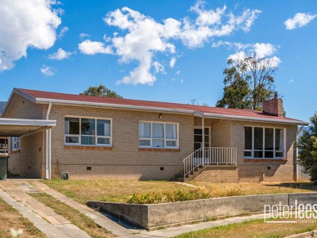 House for sale in Poatina, Tasmania