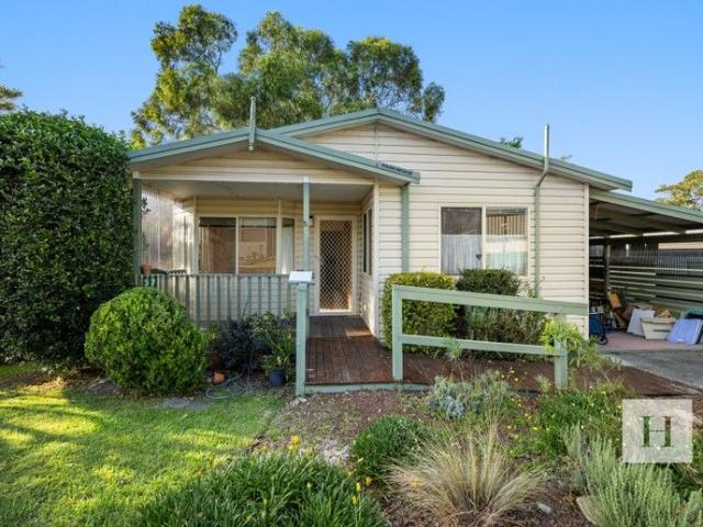 Villa for sale in Halekulani, New South Wales