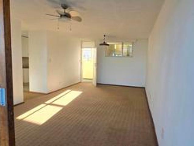 Apartment for rent in Seaview, Kwazulu-natal