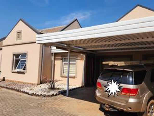 Townhouse for sale in Pretoria, City of Tshwane Metropolitan Municipality