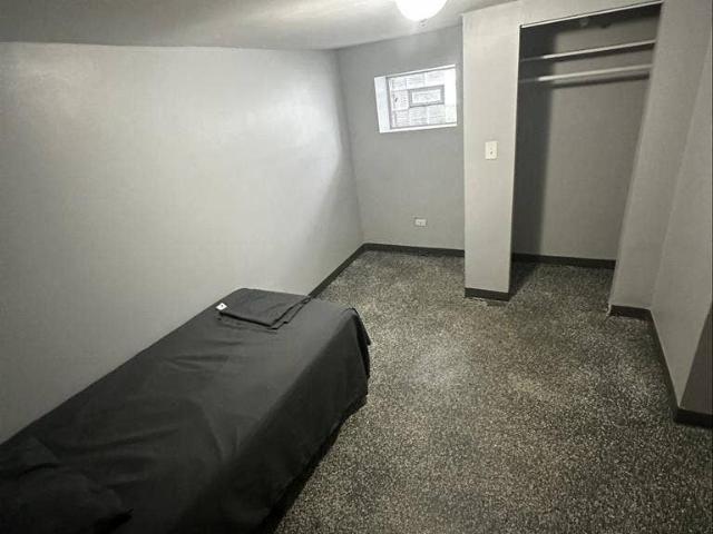 Room for rent in Calumet Heights, Chicago