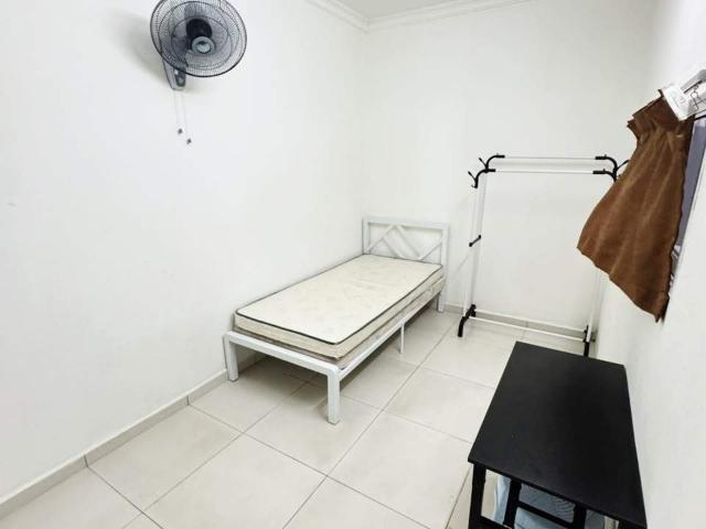 Room for rent in Kepong, Kuala Lumpur