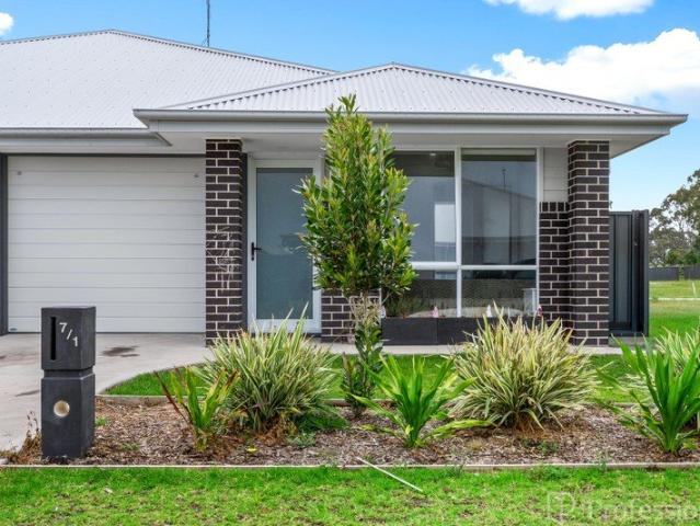 Villa for sale in Pipers Bay, Forster