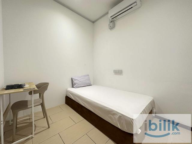 Room for rent in Petaling, Alam Impian