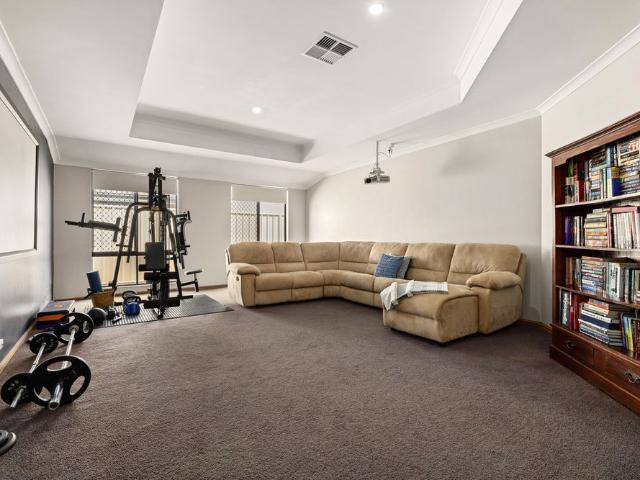House for rent in Cloverdale, Western Australia