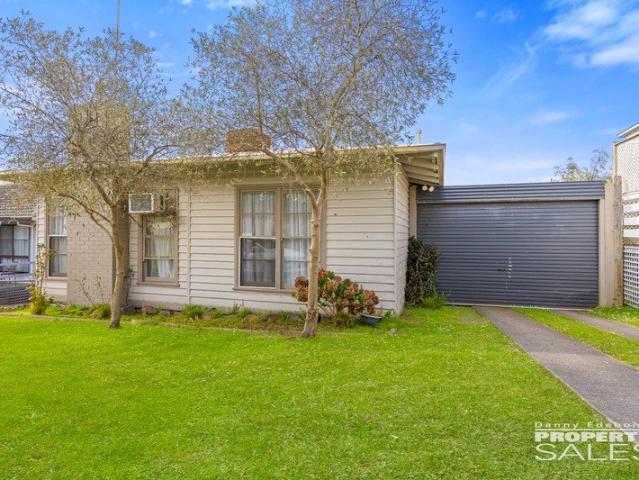 House for sale in Moe Heights, Moe