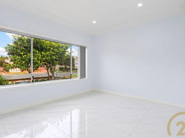 House for rent in Smithfield, Sydney