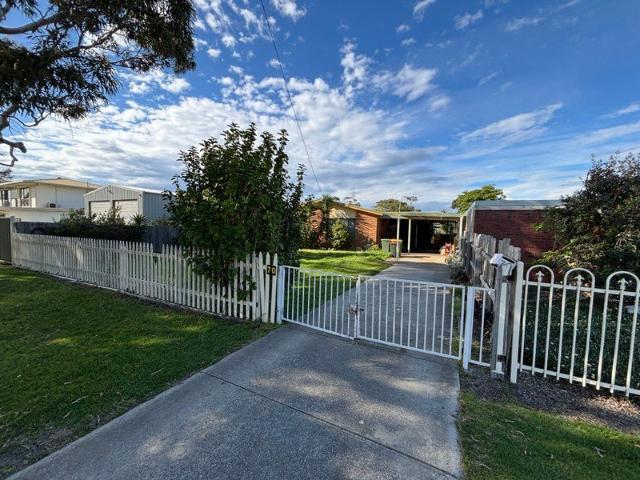 House for rent in Lakes Entrance, Shire of East Gippsland
