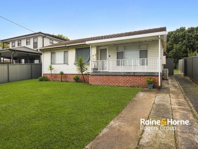 House for rent in Buff Point, Central Coast Council