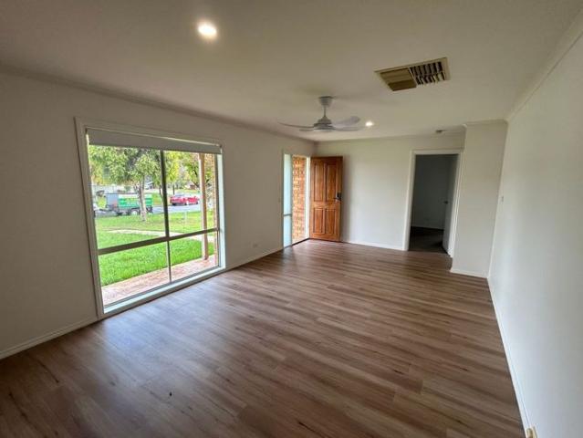 House for rent in West Wodonga, Victoria