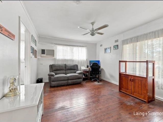 House for rent in Whalan, Sydney