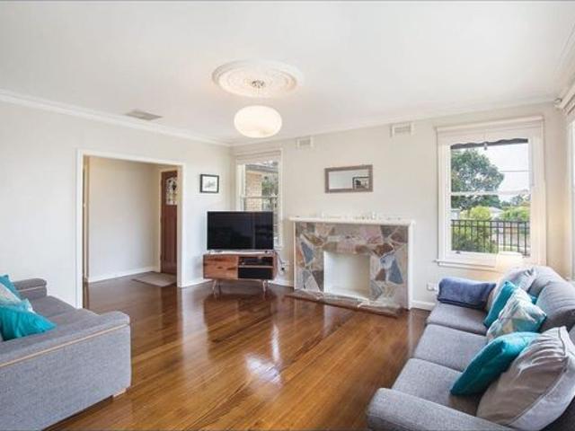 House for rent in Kerrimuir, Melbourne
