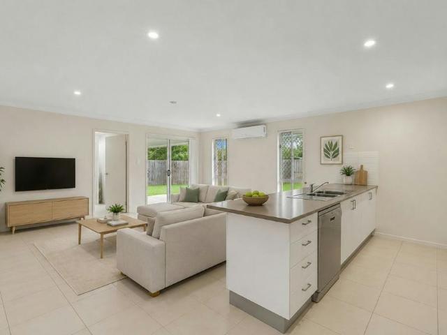 Townhouse for rent in Toombul, Queensland
