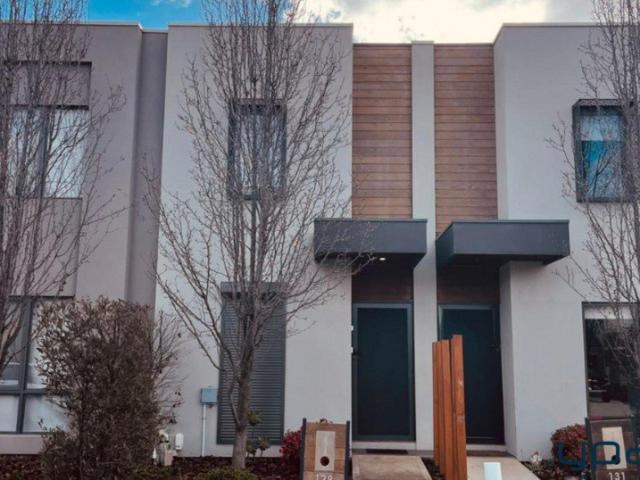 Townhouse for rent in Camerons Creek, Victoria