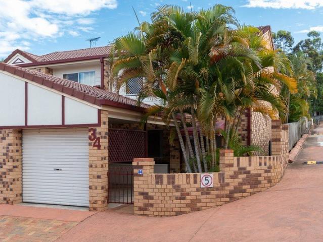 Townhouse for rent in Tanah Merah, Greater Brisbane