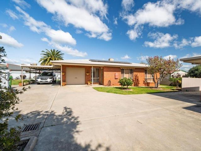 Apartment for sale in Brimin, Victoria