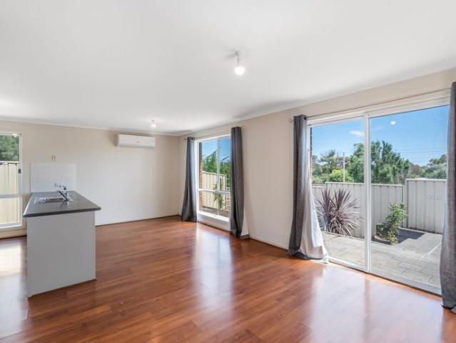 House for rent in Christie Downs, Adelaide