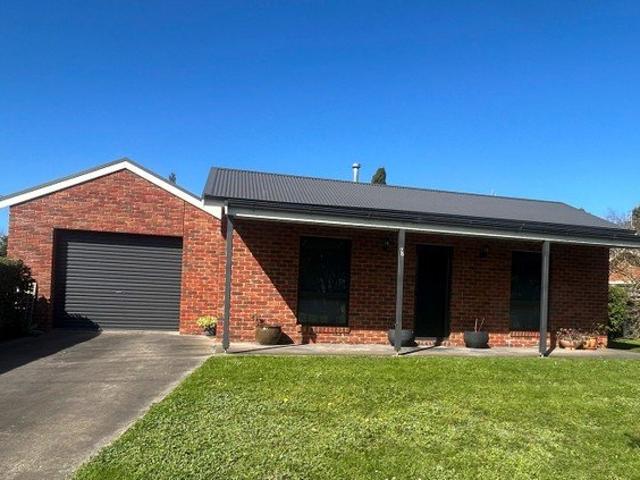 House for rent in Portland, Victoria