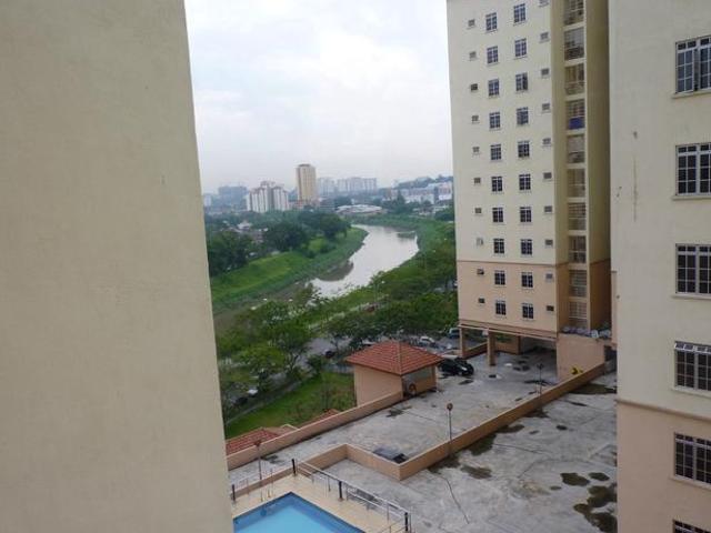 Apartment for sale in Country Heights Damansara, Kuala Lumpur