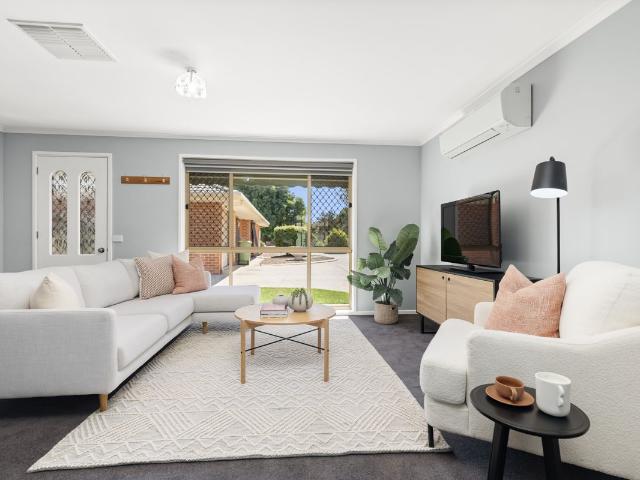 Townhouse for sale in Albury, New South Wales