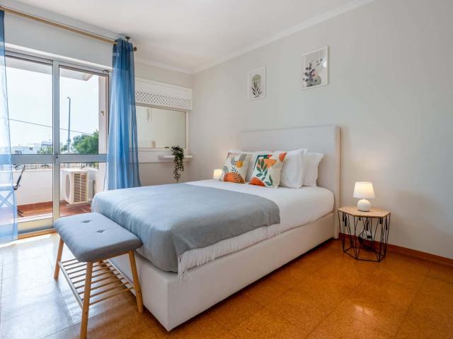 Apartamento alugar em Pedra Mourinha e Vale Lagar, Portimão