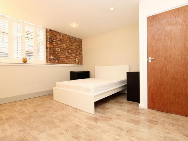 Room for rent in Greater London