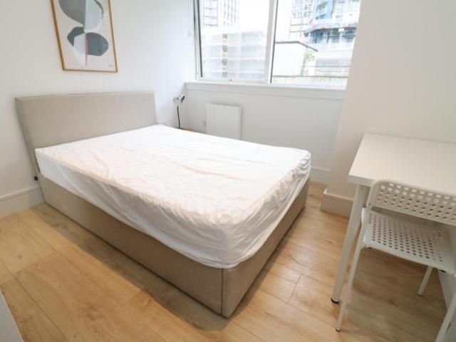 Room for rent in Greater London