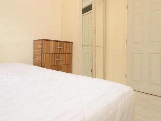 Room for rent in Plaistow, Greater London