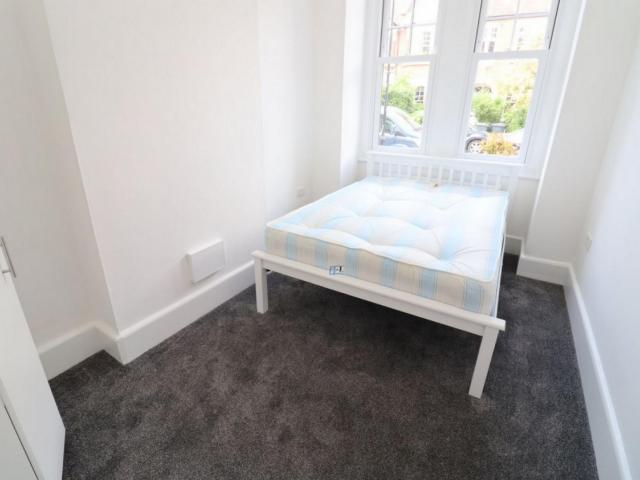 Room for rent in London Borough of Ealing, Greater London